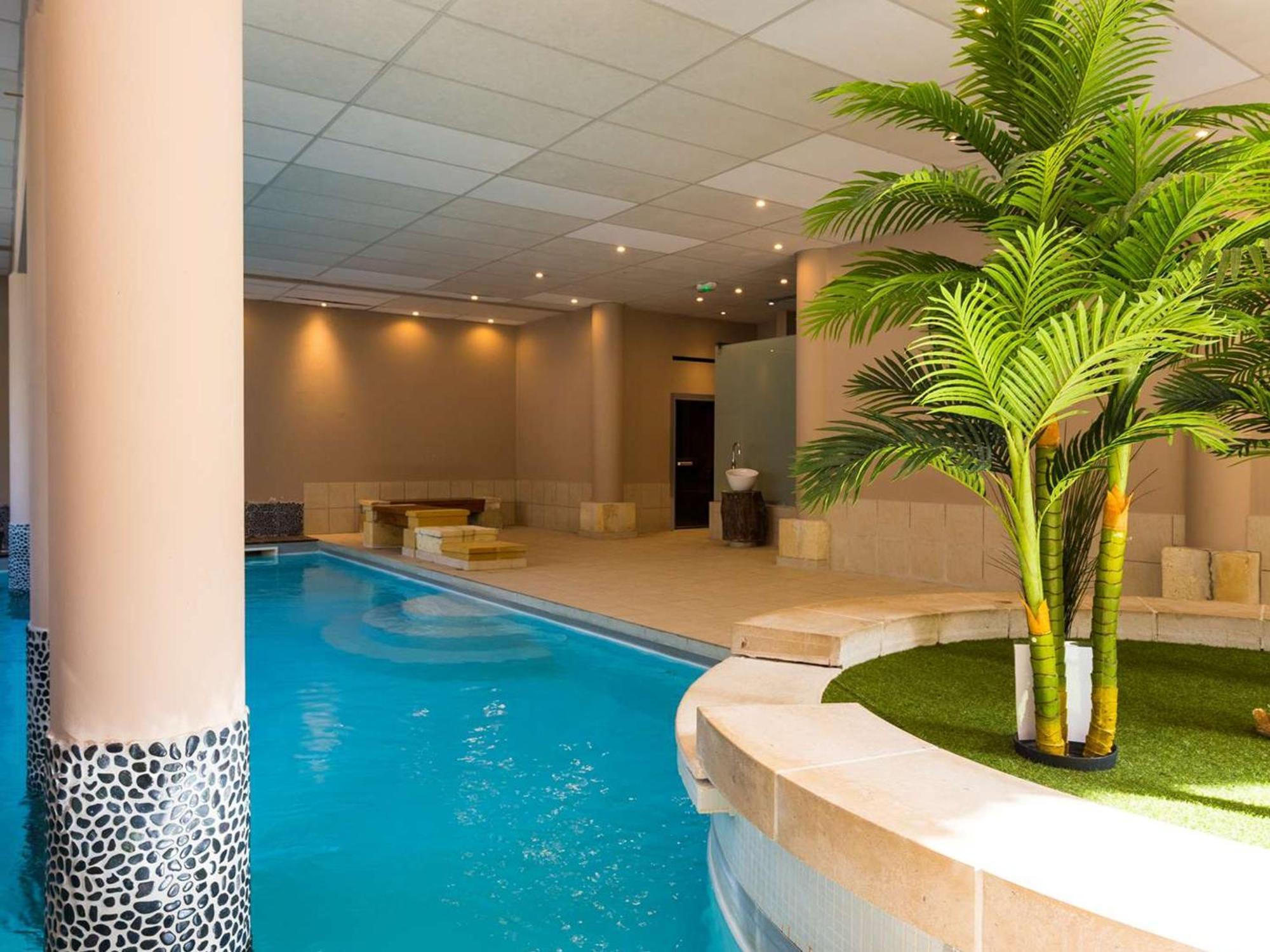 Appartement De 70 M² Au Centre-Ville Avec Piscine, Hammam, Sauna Et Balcon Bien Expose - Fr-1-296-392 Saint-Lary-Soulan Exteriér fotografie